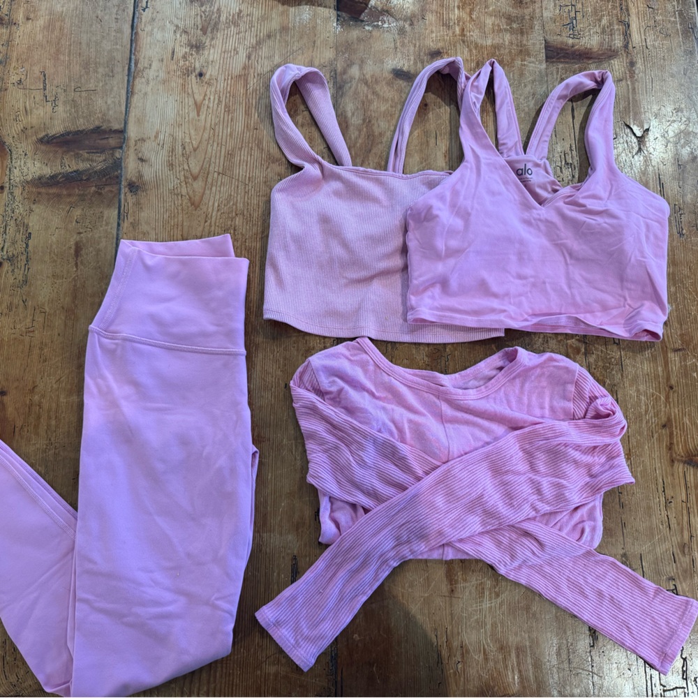 ALO Yoga Pink Sports Bra and Set